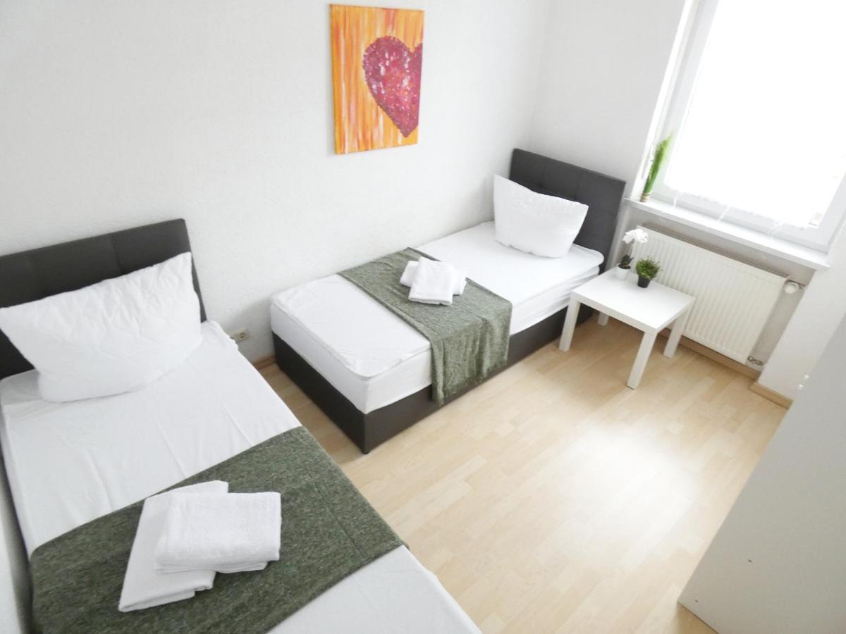 Sunnyhome Monteurwohnungen Und Apartments In Weiden Weiden in der Oberpfalz ภายนอก รูปภาพ