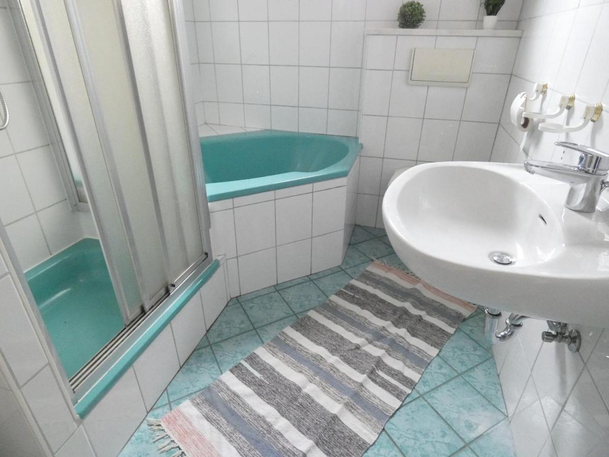 Sunnyhome Monteurwohnungen Und Apartments In Weiden Weiden in der Oberpfalz ภายนอก รูปภาพ