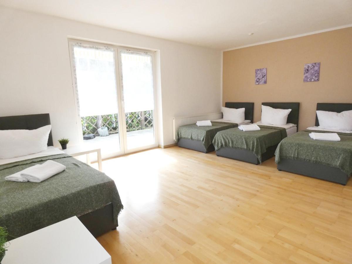Sunnyhome Monteurwohnungen Und Apartments In Weiden Weiden in der Oberpfalz ภายนอก รูปภาพ